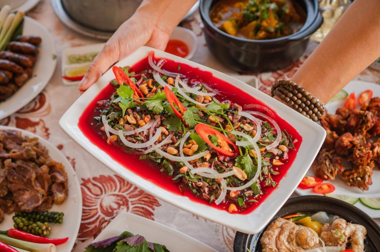 Khach San Binh Duong Hotel Quy Nhon Bagian luar foto