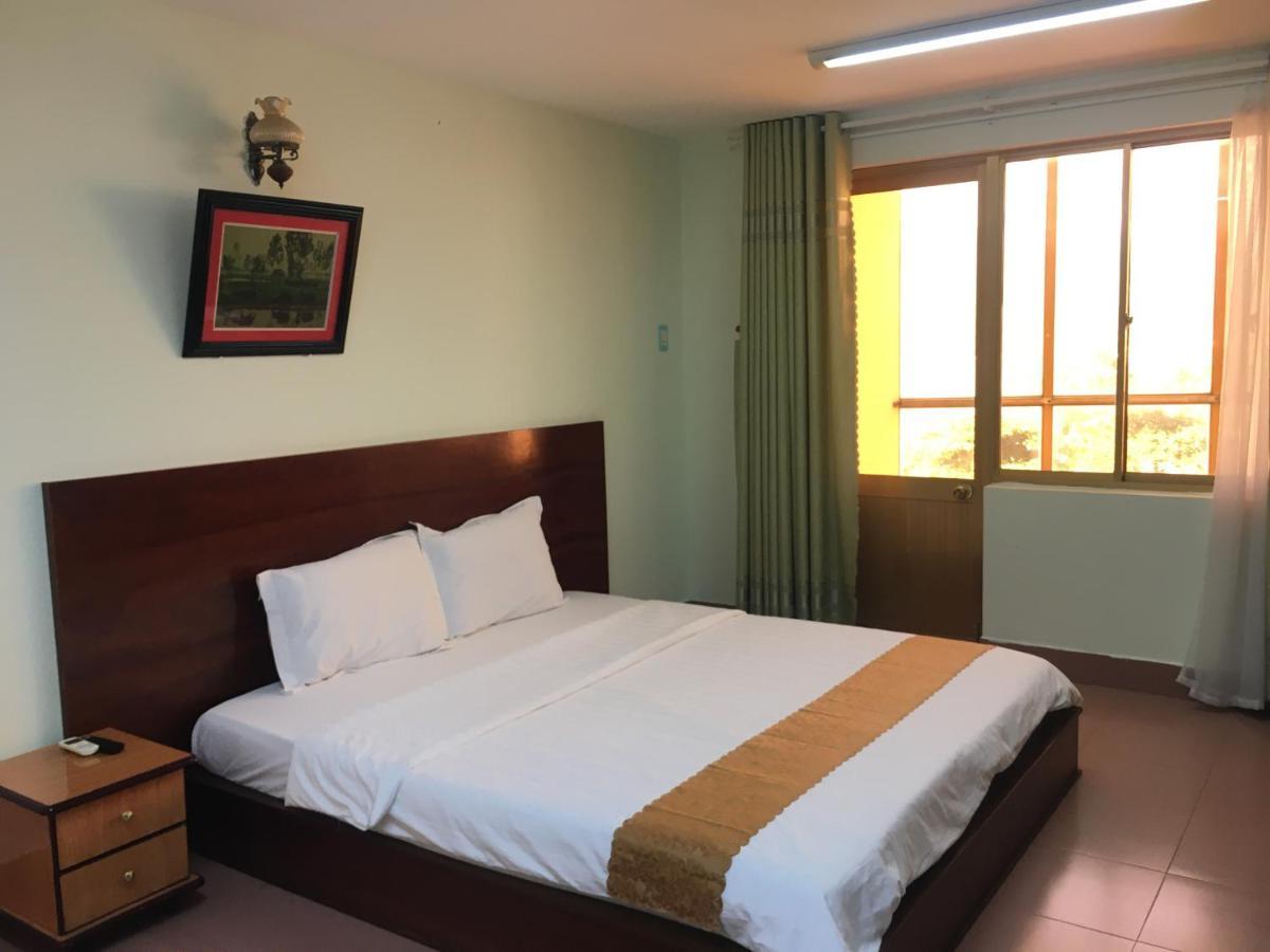 Khach San Binh Duong Hotel Quy Nhon Bagian luar foto